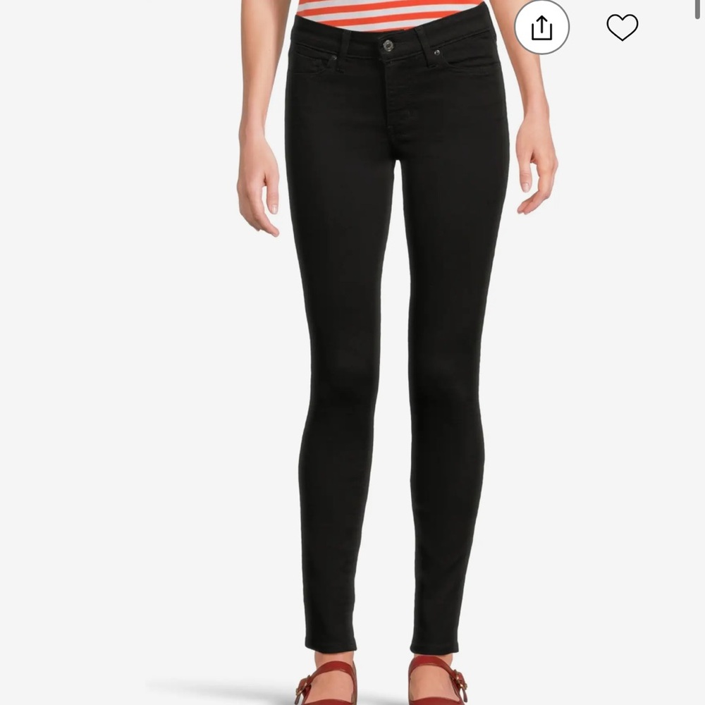 Levi’s Black 711 Skinny Denim Jeans